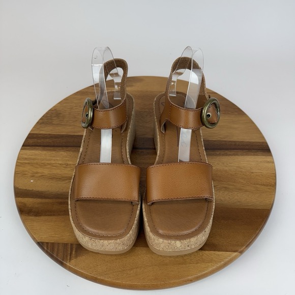 New NWOB Womens Zodiac Glory Tan Faux Leather‎ Platform Cork Sandals Size 9.5 M - Picture 6 of 7